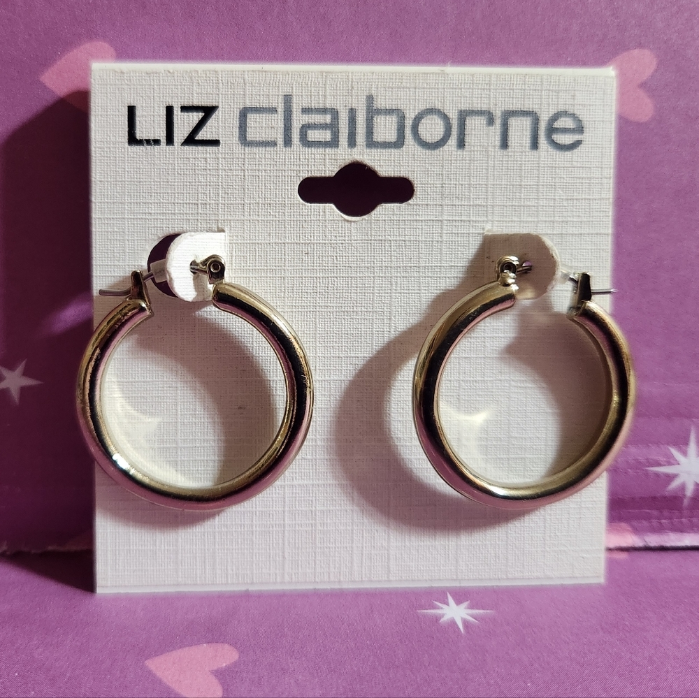 Liz Claiborne Gold Panel Hoops NWT